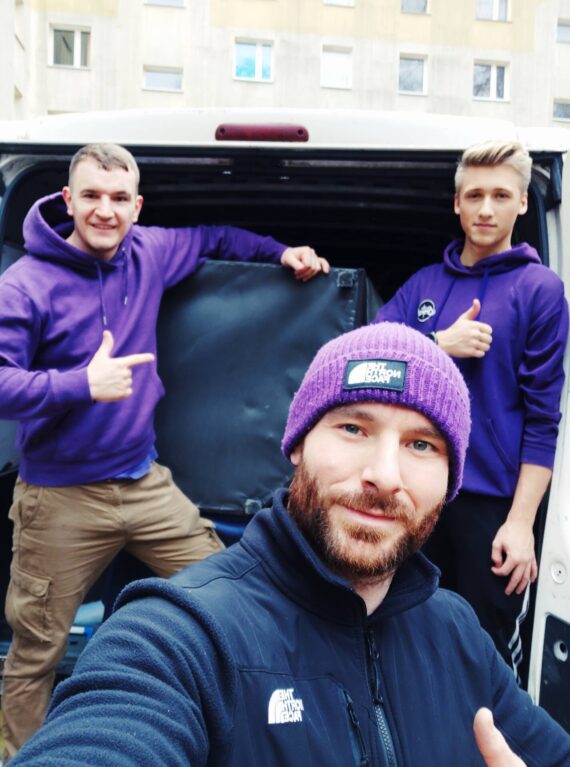 Los Ekipos przeprowadzki, montaż mebli, przewóz mebli